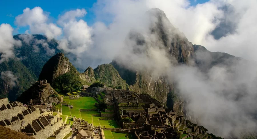 Machu+Picchu+reopens+to+tourists