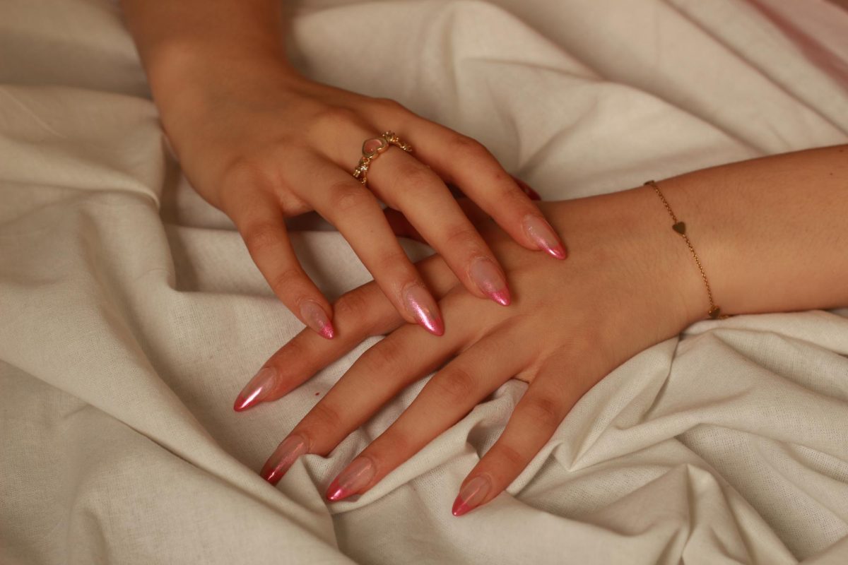 Nails, only an accessory ?