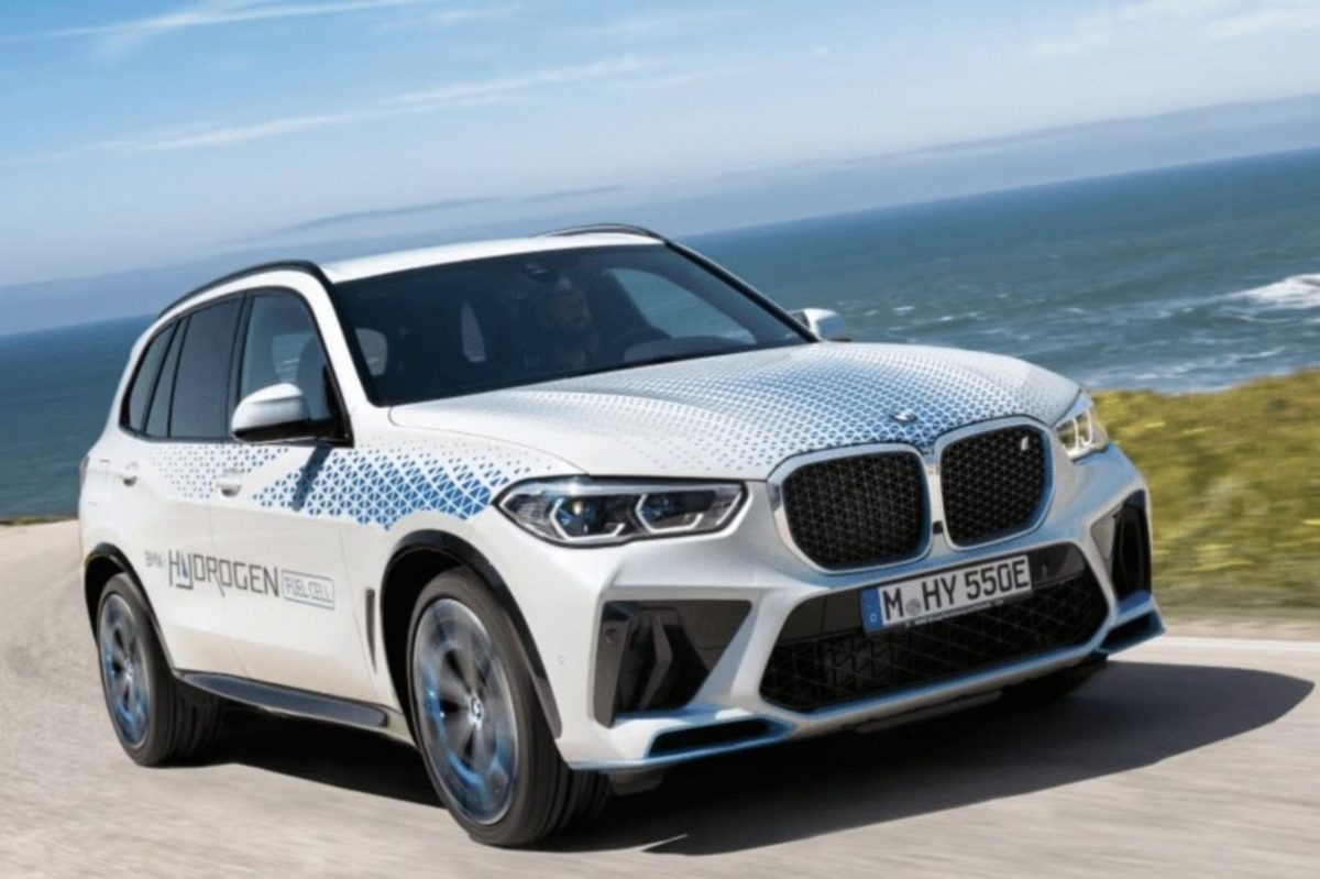 BMW’s First Hydrogen Car: A Step Toward a Greener Future